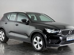 Used 2021 Volvo XC40 Momentum SUV | £18,400 (Good price)