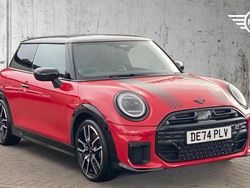 Red Used 2024 Mini Cooper S Hatch Hatchback | £28,599 (Expensive)