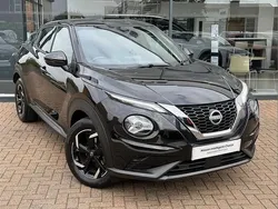 Black Used 2022 Nissan Juke N-Connecta SUV | £17,399 (Fair price)