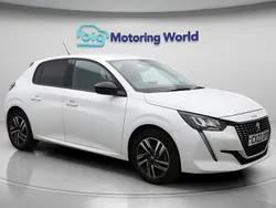 White Used 2023 Peugeot 208 Allure+ Hatchback | £15,025 (Fair price)