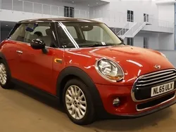 Blazing red metallic Used 2015 Mini Cooper Hatch Hatchback | £8,600 (Good price)