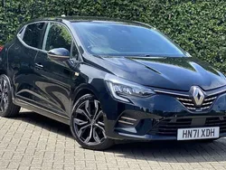 Black Used 2021 Renault Clio V SE Hatchback | £11,999 (Fair price)