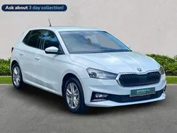 Moon white metallic New 2025 Skoda Fabia SE L Hatchback | £19,495 (Fair price)