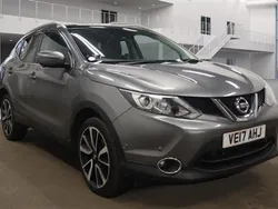 Grey Used 2017 Nissan Qashqai S SUV | £11,495 (Fair price)