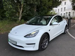 White Used 2021 Tesla Model 3 Long Range Sedan | £18,500 (Fair price)
