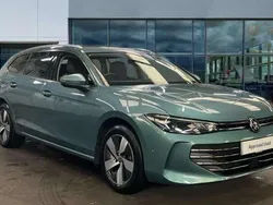 Mariposit green metallic Used 2025 VW Passat Life Estate | £36,836