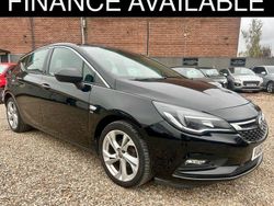 Black Used 2018 Vauxhall Astra SRi Hatchback | £7,995 (Fair price)