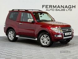 Red Used 2017 Mitsubishi Shogun Warrior SUV | £23,490 (Expensive)