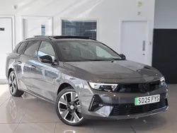 Grey New 2025 Vauxhall Astra Ultimate Estate | £25,998 (Good price)