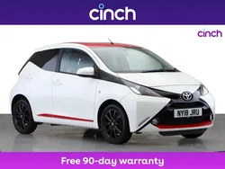 White Used 2018 Toyota Aygo x-press Hatchback | £8,249 (Fair price)