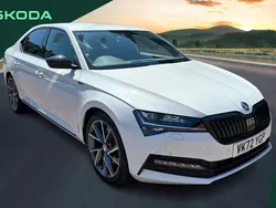 White Used 2022 Skoda Superb SportlinePlus Hatchback | £26,995 (Fair price)