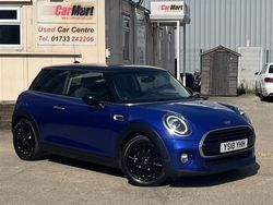 Blue Used 2018 Mini Cooper Hatch Hatchback | £8,295 (Good price)