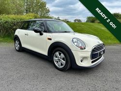 White Used 2015 Mini Cooper Hatch Hatchback | £7,490 (Good price)
