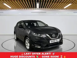 Black Used 2018 Nissan Qashqai Acenta Premium SUV | £10,899 (Good price)