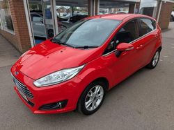 Red Used 2017 Ford Fiesta Zetec Hatchback | £6,795 (Fair price)