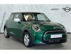 British racing green iv Used 2022 Mini Cooper Classic Hatchback | £17,490 (Fair price)