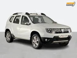 White Used 2016 Dacia Duster Lauréate SUV | £7,895 (Fair price)