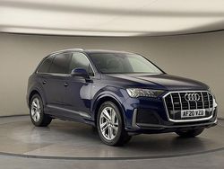 Navarra blue metallic/navarra blue metallic Used 2020 Audi Q7 S-Line SUV | £36,500 (Fair price)