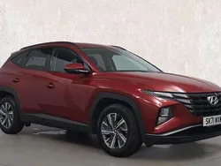 Red Used 2021 Hyundai Tucson SE SUV | £15,531 (Fair price)