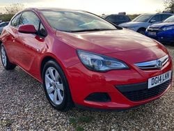 Red Used 2014 Vauxhall Astra GTC Sport Coupe | £4,495 (Good price)