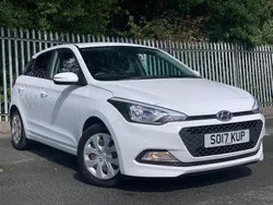 White Used 2017 Hyundai i20 Hatchback | £6,695 (Good price)