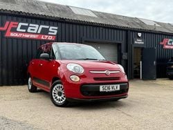 Red Used 2016 Fiat 500L Pop MPV | £5,690 (Fair price)