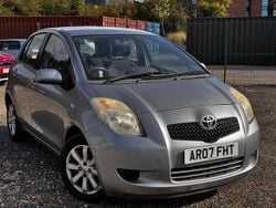 Silver Used 2007 Toyota Yaris Hatchback | £1,695 (Fair price)