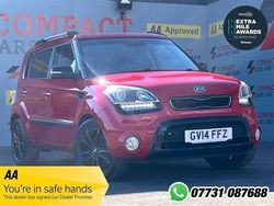 Red Used 2014 Kia Soul SUV | £4,995 (Expensive)