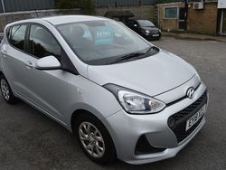 Silver Used 2018 Hyundai i10 SE Hatchback | £6,295 (Good price)
