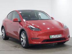 Red Used 2022 Tesla Model Y Long Range AWD SUV | £25,998 (A bit pricey)