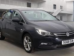 Blue Used 2018 Vauxhall Astra SRi Hatchback | £5,990 (Fair price)