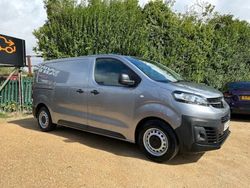 Grey Used 2022 Vauxhall Vivaro Van | £13,950 (Fair price)