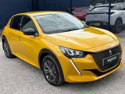 Yellow Used 2023 Peugeot e-208 Allure+ Hatchback | £13,250 (Fair price)
