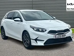 White New 2025 Kia Ceed 3 Hatchback | £23,262 (Good price)