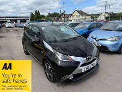 Black Used 2015 Toyota Aygo X-clusiv Hatchback | £4,995 (Fair price)