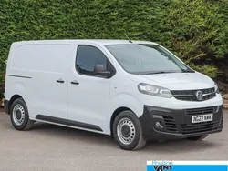 White Used 2022 Vauxhall Vivaro Van | £13,750 (Good price)
