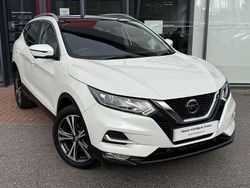 White Used 2019 Nissan Qashqai N-Connecta SUV | £12,000 (Fair price)
