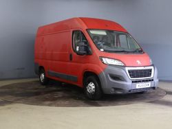 Red Used 2015 Peugeot Boxer Van | £4,499