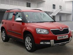 Red Used 2017 Skoda Yeti SE L SUV | £9,995 (Fair price)