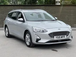 Silver Used 2019 Ford Focus Zetec Estate | £8,995 (Good price)
