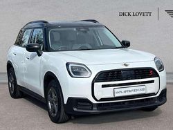 White Used 2024 Mini Countryman Classic SUV | £31,895 (Fair price)