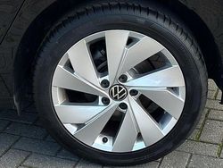 Black Used 2024 VW Golf VIII Style Hatchback | £20,299 (Good price)