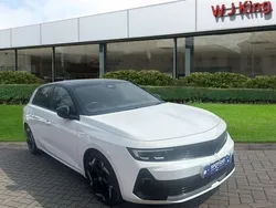 White Used 2023 Vauxhall Astra GSe Hatchback | £18,495 (Good price)