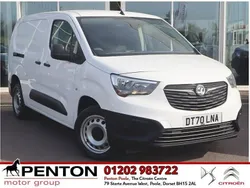 White Used 2021 Vauxhall Combo MPV | £8,990 (Fair price)