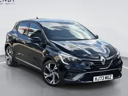 Diamond black Used 2022 Renault Clio V RS Line Hatchback | £14,999 (A bit pricey)