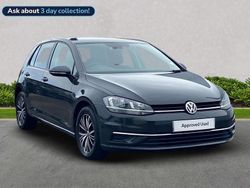 Grey Used 2018 VW Golf VII SE Hatchback | £10,315 (Fair price)