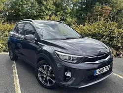 Grey Used 2018 Kia Stonic 3 SUV | £10,495 (Fair price)