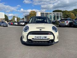 White Used 2022 Mini Cooper S Classic Hatchback | £17,950 (Good price)