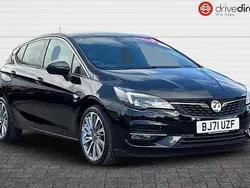 Metallic mineral black Used 2021 Vauxhall Astra Edition Hatchback | £12,300 (Fair price)