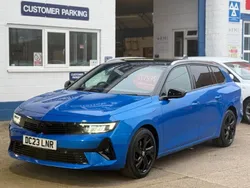 Cobalt blue metallic Used 2023 Vauxhall Astra Estate | £17,995 (Fair price)